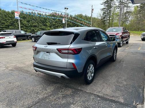Iconic Silver Metallic 2024 Ford Escape Active