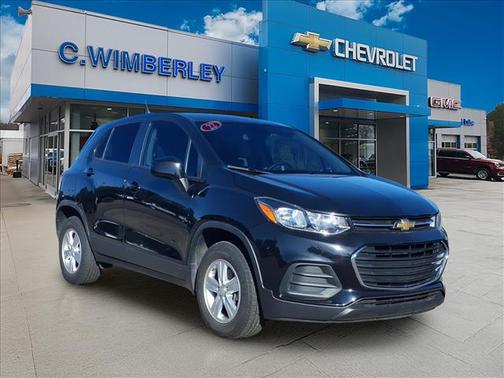 Mosaic Black Metallic 2022 Chevrolet Trax LS