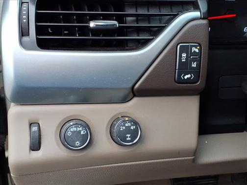 2015 Chevrolet Suburban 1500 LT