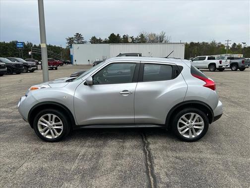 Brilliant Silver 2013 Nissan Juke S