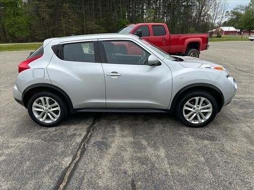 Brilliant Silver 2013 Nissan Juke S