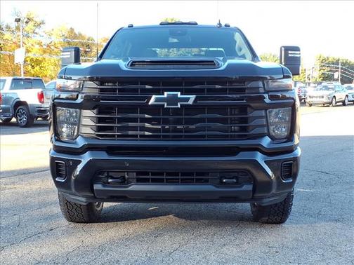 2026 Chevrolet Silverado 2500 Custom