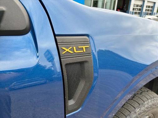 Atlas Blue Metallic 2023 Ford Maverick XLT