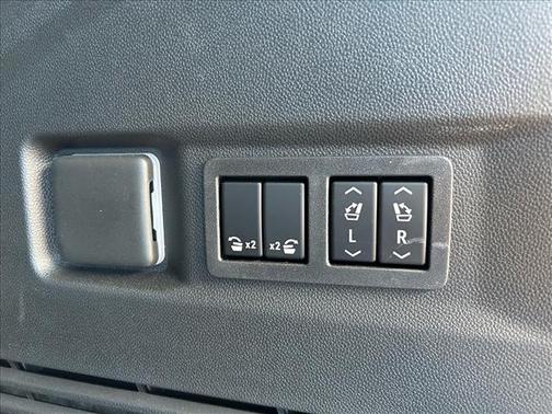 Sterling Metallic 2026 GMC Yukon 4WD Elevation