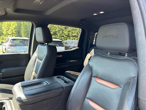 White 2019 GMC Sierra 1500 AT4