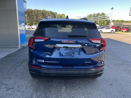 Marine Metallic 2023 GMC Terrain SLE