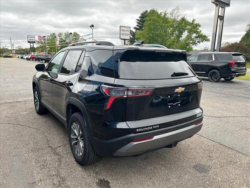 Mosaic Black Metallic 2025 Chevrolet Equinox 1LT