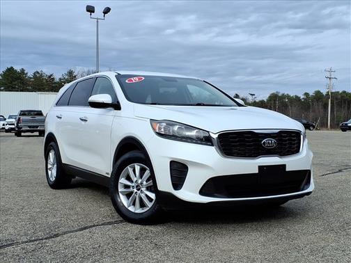 Snow White Pearl 2019 Kia Sorento LX