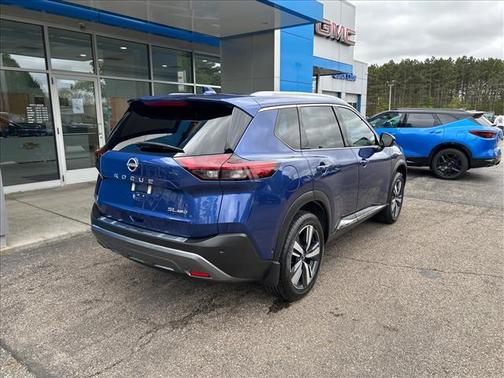 Caspian Blue Metallic 2023 Nissan Rogue SL