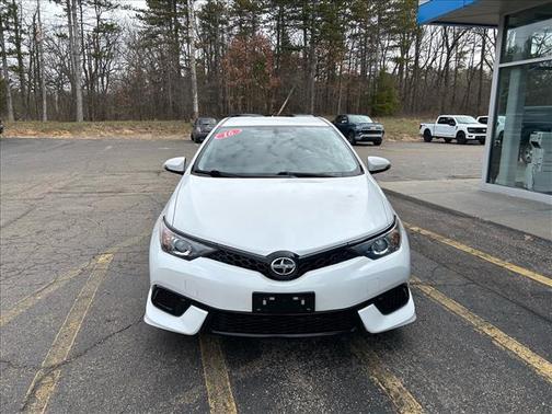 2016 Scion iM