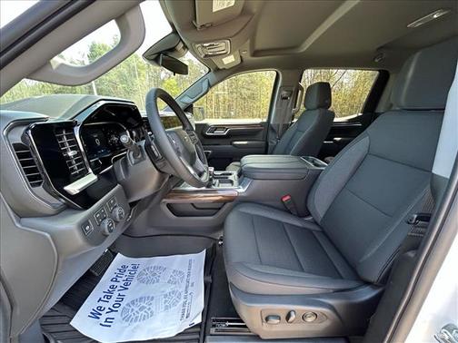 Summit White 2026 Chevrolet Silverado 1500 LT Trail Boss
