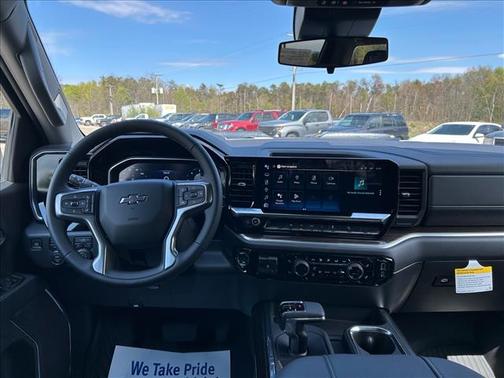 Summit White 2026 Chevrolet Silverado 1500 LT Trail Boss