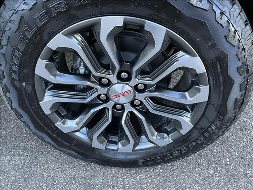 Sterling Metallic 2026 GMC Canyon Denali