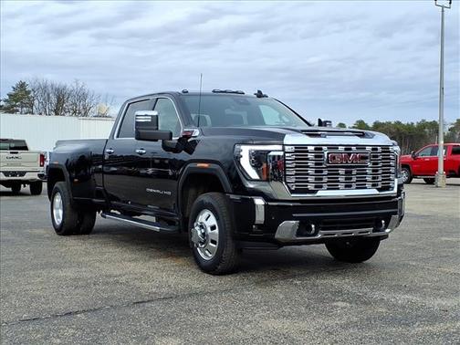 2025 GMC Sierra 3500 Denali