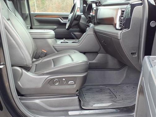 2025 GMC Sierra 3500 Denali