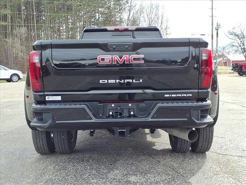 Onyx Black 2025 GMC Sierra 3500 Denali