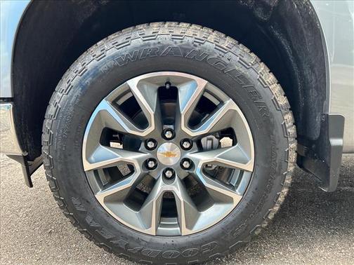 Sterling Gray Metallic 2026 Chevrolet Silverado 1500 LT