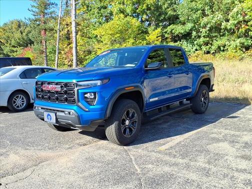 Dynamic Blue Metallic 2024 GMC Canyon Elevation