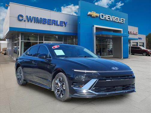 Black 2025 Hyundai SONATA SEL