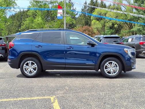 2022 GMC Terrain SLE