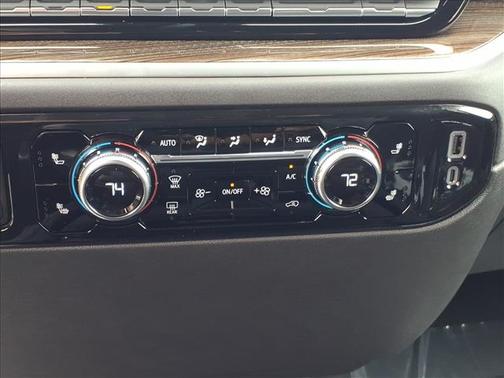 Summit White 2026 GMC Sierra 1500 Elevation