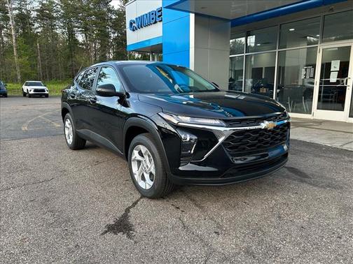 Mosaic Black Metallic 2026 Chevrolet Trax LS