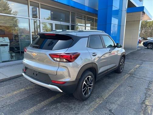 Sterling Gray Metallic Gzb 2024 Chevrolet Trailblazer LT