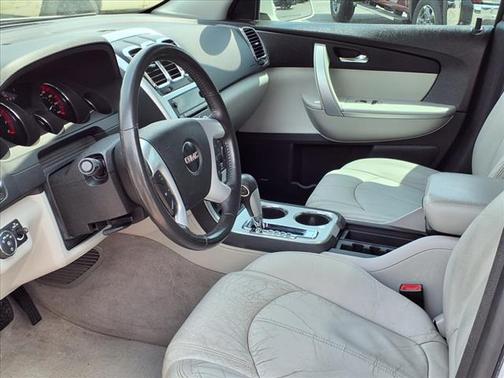 2011 GMC Acadia SLT-1