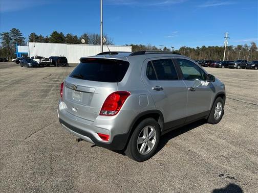 Silver Ice 2017 Chevrolet Trax LT