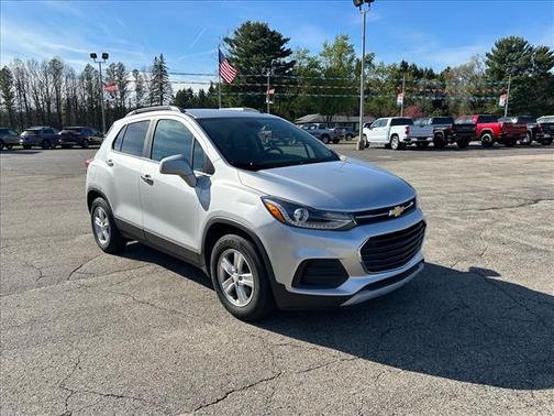 Silver Ice 2017 Chevrolet Trax LT