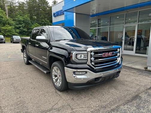Black 2018 GMC Sierra 1500 SLT