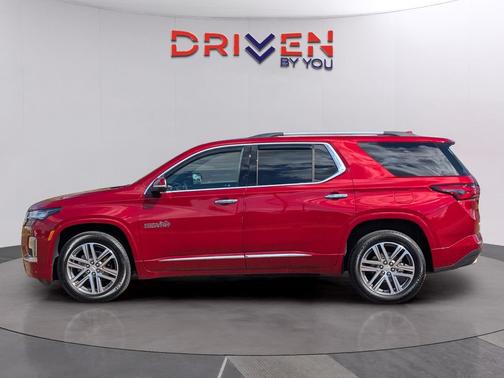 2023 Chevrolet Traverse High Country