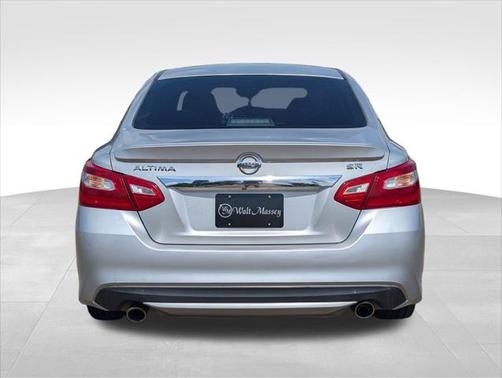 2016 Nissan Altima 2.5 SR