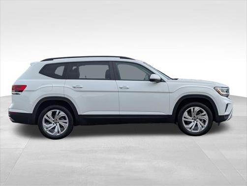 2023 Volkswagen Atlas 2.0T SE w/Technology