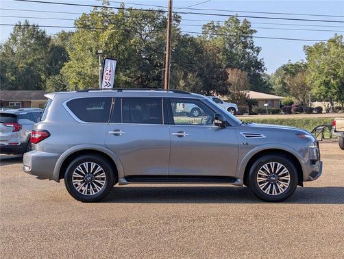 2022 Nissan Armada SL 4WD