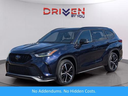 2022 Toyota Highlander XSE