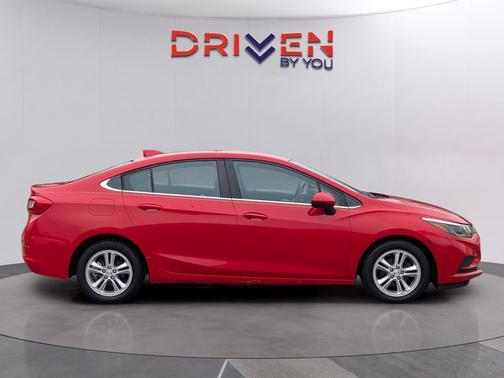2017 Chevrolet Cruze LT