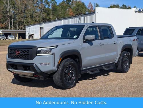 2023 Nissan Frontier PRO-4X