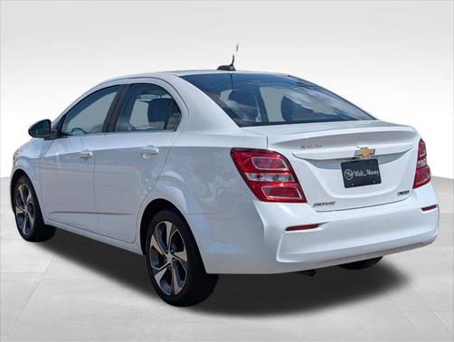 2020 Chevrolet Sonic FWD Sedan Premier