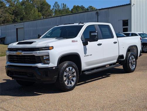 2026 Chevrolet Silverado 2500 Custom