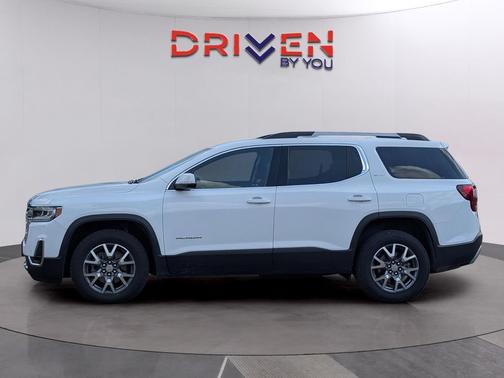 2023 GMC Acadia AWD SLT