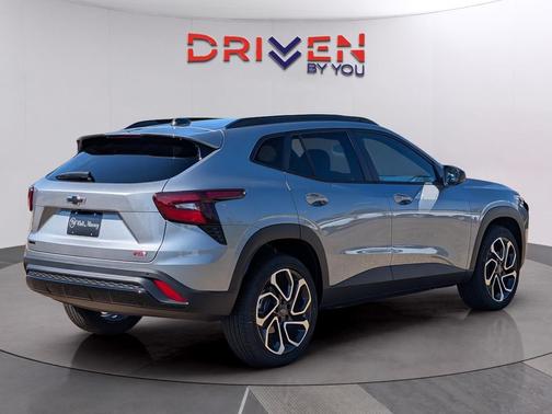 2026 Chevrolet Trax FWD 2RS