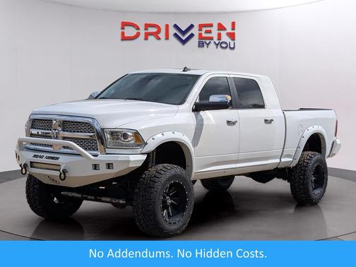 Bright White Clearcoat 2014 RAM 2500 Laramie