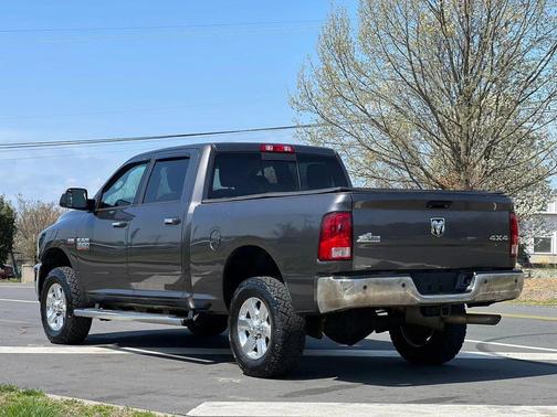 Granite Crystal Metallic Clearcoat 2014 RAM 3500 Big Horn