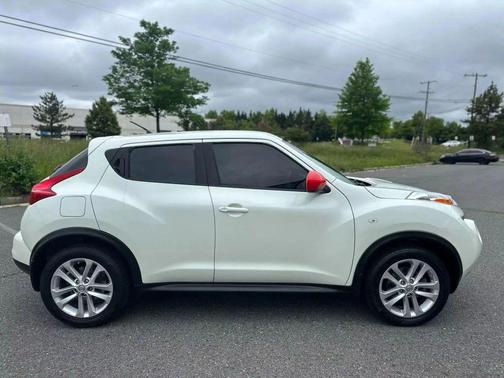 2011 Nissan Juke S