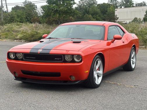 2008 Dodge Challenger SRT8
