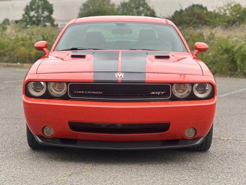 2008 Dodge Challenger SRT8