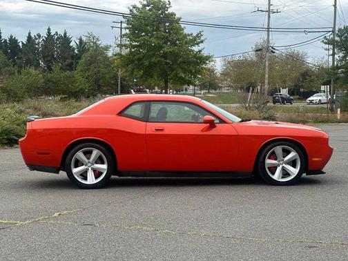2008 Dodge Challenger SRT8