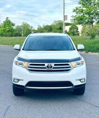 2011 Toyota Highlander SE