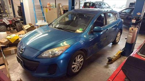 2012 Mazda Mazda3 i Touring